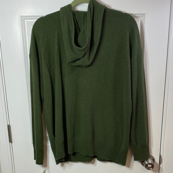 Charter Club Forest Green Zip-Up Sweater - Picture 4 of 4